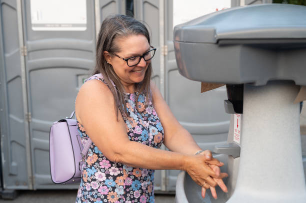 Portable Toilet Options We Offer in Cache, OK
